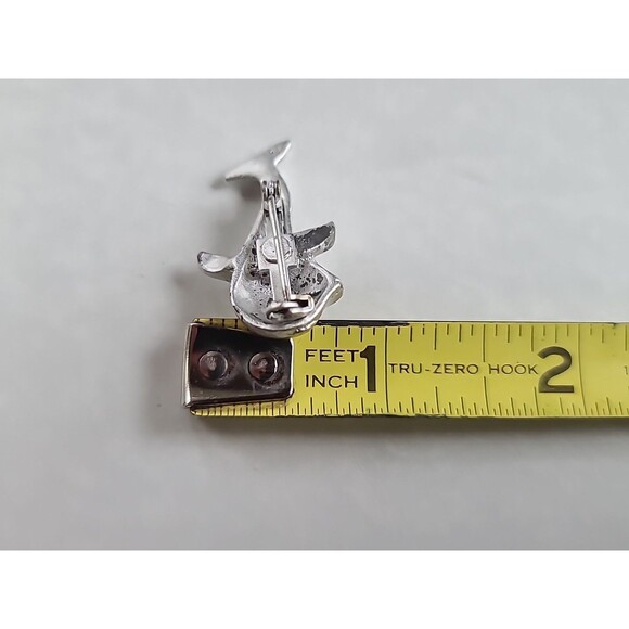 Dolphin Shaped Pink Rhinestone Eye Silver Tone Brooch Vintage Costume Jewelry - Picture 10 of 10